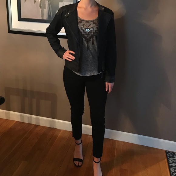 Express Sequined Gray Tank - Picture 5 of 5